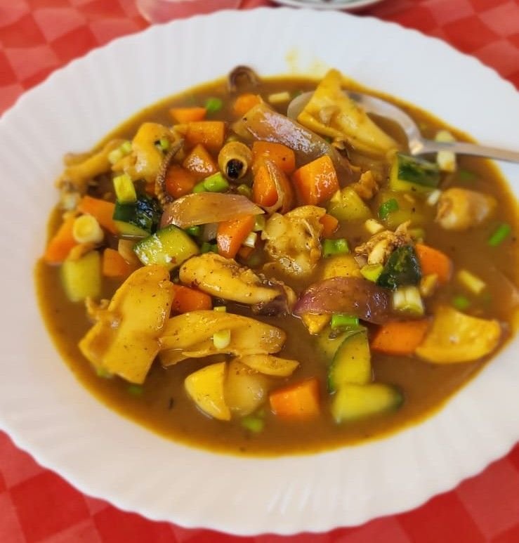 Curry squid with garden vegetables